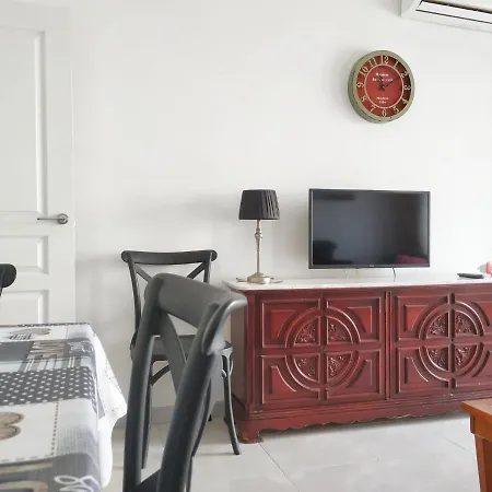 Apartsalou Pepa Apartment